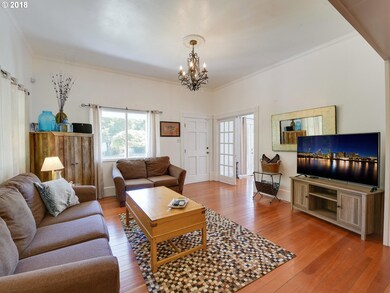 486 NW 3rd Ave, Canby, OR 97013 - photo 5