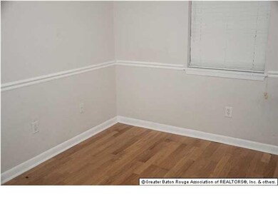 This is the 2nd Bedroom....