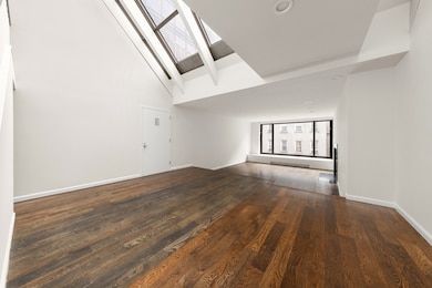 240 E 67th St unit PH, New York, NY 10065 - photo 2