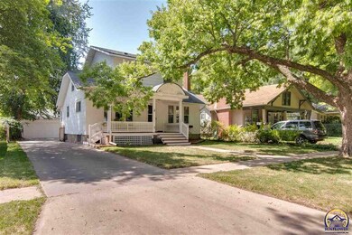 1279 SW Wayne Ave, Topeka, KS 66604 - photo 3