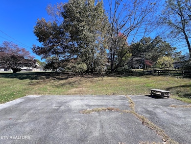 185 River Rd, Harrogate, TN 37752 - photo 4