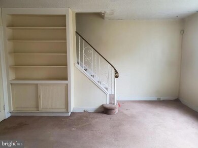 478 Randolph St, Camden, NJ 08105 - photo 5