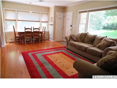 6 Hartshorne Place, Middletown, NJ 07748 - photo 4