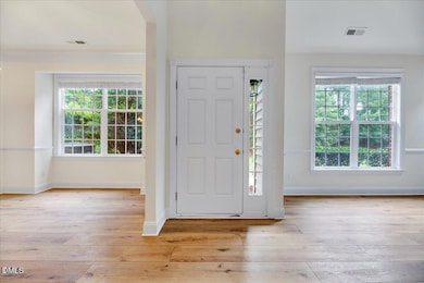 9410 Harvest Acres Ct, Raleigh, NC 27617 - photo 3