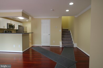 9304 Grazing Terrace, Montgomery Village, MD 20886 - photo 2