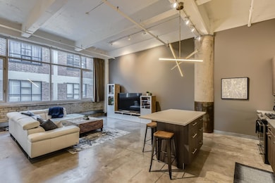 15 Kitchen - Copy.jpg