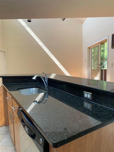 13 Back River Rd unit 116, Dover, NH 03820 - photo 4