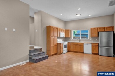 193 Jade (195) Place, Philomath, OR 97370 - photo 4