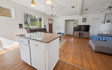 633 NW Palm Dr, Lake City, FL 32055 - photo 7