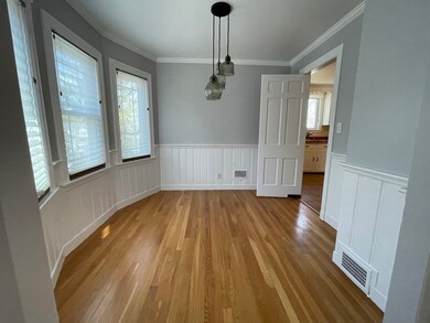 34 Roundwood Rd, Newton Upper Falls, MA 02464 - photo 5