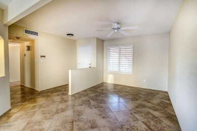IMG_6559_60_61_Interior 2-1