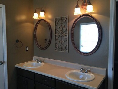 305 Forest Pine Ct, Macon, GA 31216 - photo 7