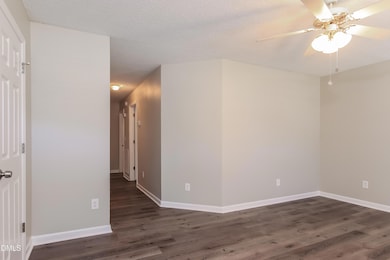 003-photo-living-room-7773758