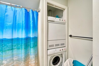 55 Ridgeway Ave unit 1, Providence, RI 02909 - photo 4