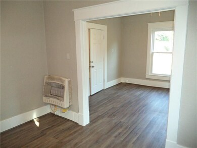 605 E Springer Ave unit 2, Guthrie, OK 73044 - photo 3