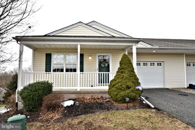 151 W Harmony Dr, Pottstown, PA 19464 - photo 2