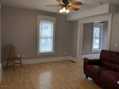 919 N Pine St, Lansing, MI 48906 - photo 3