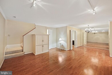 16 Stone Manor Ct, Towson, MD 21204 - photo 7