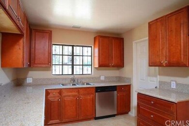 14682 Tyler St, Sylmar, CA 91342 - photo 6