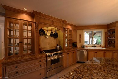 Nice layout for cooking