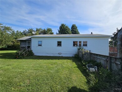 8137 Grant Avenue Rd, Weedsport, NY 13166 - photo 3