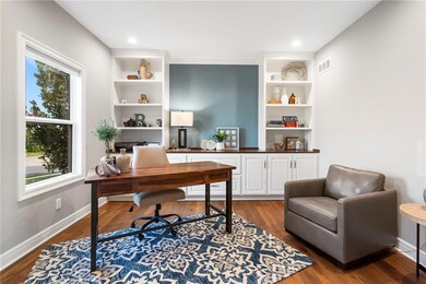 1106 Hillswick Ln, Raymore, MO 64083 - photo 7