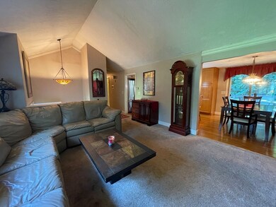 93 N Main St, Bellingham, MA 02019 - photo 6