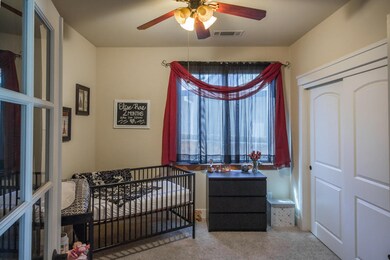 bed3.jpg
