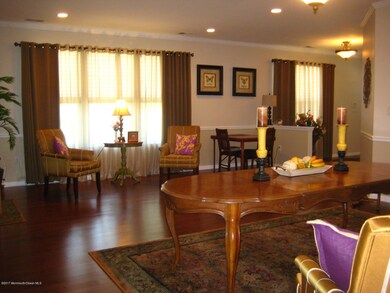 Living Rm/Dining Rm