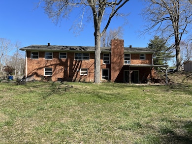 266 Shelton Rd, Manchester, TN 37355 - photo 6