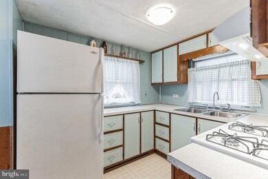 6 Bluejay Dr, Mantua, NJ 08051 - photo 5