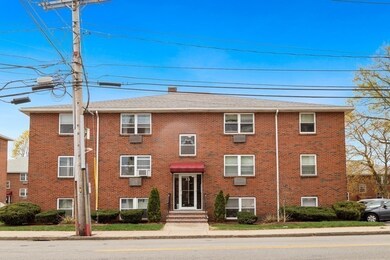 33 Montvale Ave unit 3, Woburn, MA 01801 - photo 2