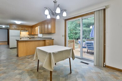 9 Chung St, Nashua, NH 03062 - photo 7