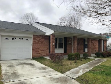 106 Lance Ct, Jacksonville, NC 28546 - photo 3