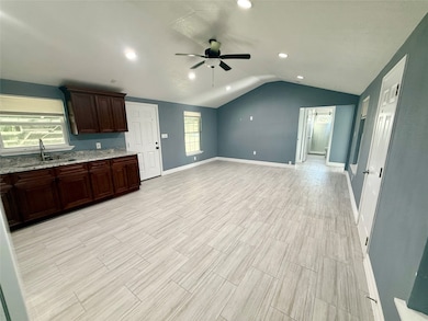 9015 Puritan Way, Rosharon, TX 77583 - photo 2