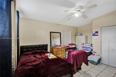 2419 NW 11th St unit 21D, Miami, FL 33125 - photo 4