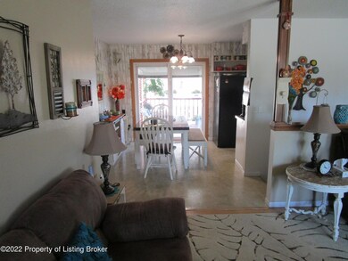 511 W Ash Ave, Glen Ullin, ND 58631 - photo 5