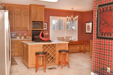 815 N Seventh St unit Nuggett Hill, Longview, TX 75601 - photo 4