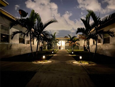 2300 Douglas St unit 7, Hollywood, FL 33020 - photo 5