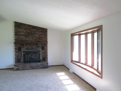 Vaulted Ceilings, Bay Window & Fireplace