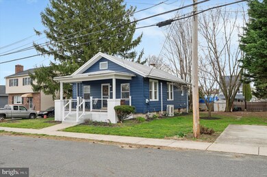 1802 5th Ave, Folsom, PA 19033 - photo 2