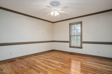 012-1101BeechwoodDr-Rocky