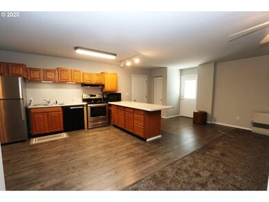 510 S Ingle Rd, Mountvernon, OR 97865 - photo 4