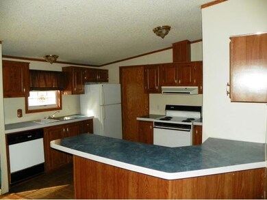 8134 Silver Creek Rd, Metamora, IN 47030 - photo 6