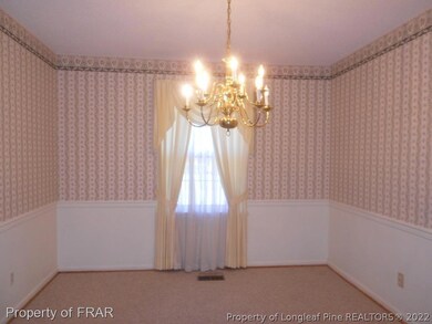 1206 Castle Rock Dr, Fayetteville, NC 28304 - photo 3