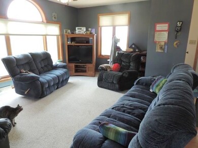 N2546 Southview Ct, Monroe, WI 53566 - photo 3