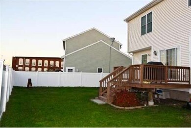 23 Wyndham Ct, Fall River, MA 02721 - photo 5