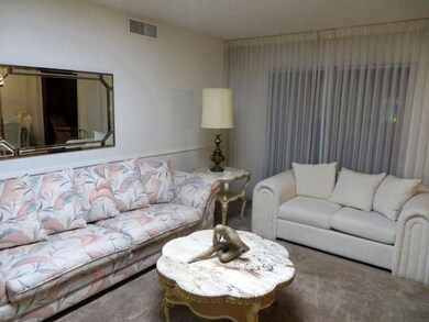 9913 W Caron Dr, Sun City, AZ 85351 - photo 7