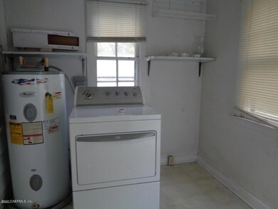 4655 Wheeler Ave, Jacksonville, FL 32210 - photo 7