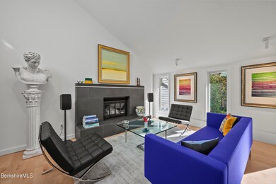 15 Wexford Ct unit 33, Lenox, MA 01240 - photo 5